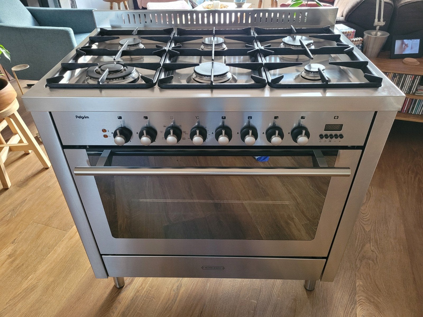 Pelgrim Novecento NF940BRVSA 6-pits gasfornuis en 1 oven, Ophalen, Gebruikt, 60 cm of meer, Gas