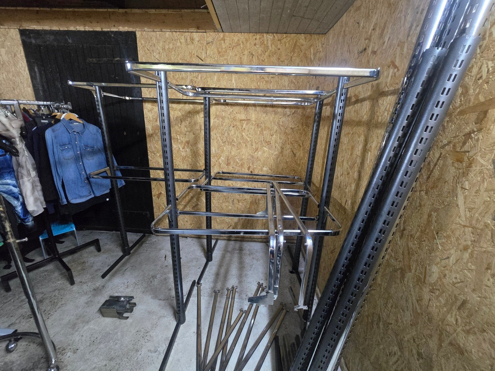 Kleding rek winkel kringloopwinkel bieden, Ophalen of Verzenden