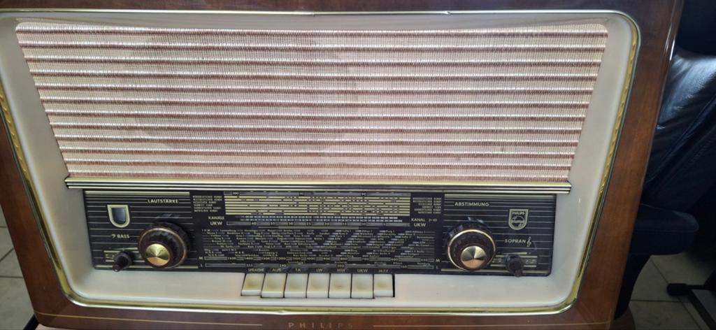 Radio jaren 50 restauratie object, Ophalen of Verzenden