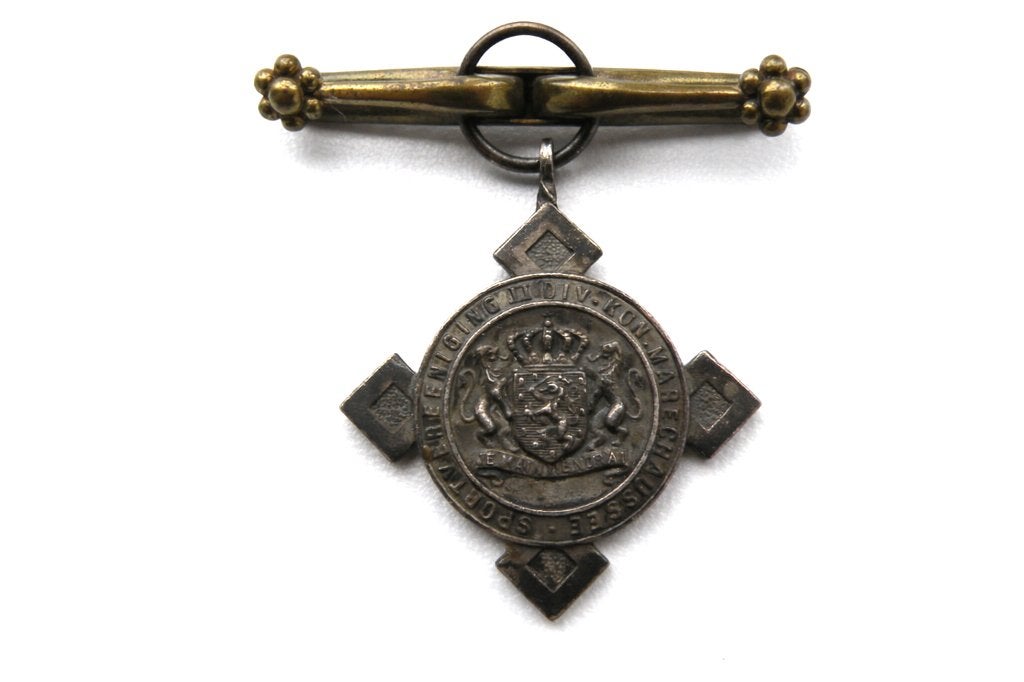 Antieke kraag reversspeld The Tenax 1912 v. medaille uniform, Ophalen of Verzenden, Overige soorten, Engeland, Lintje, Medaille of Wings
