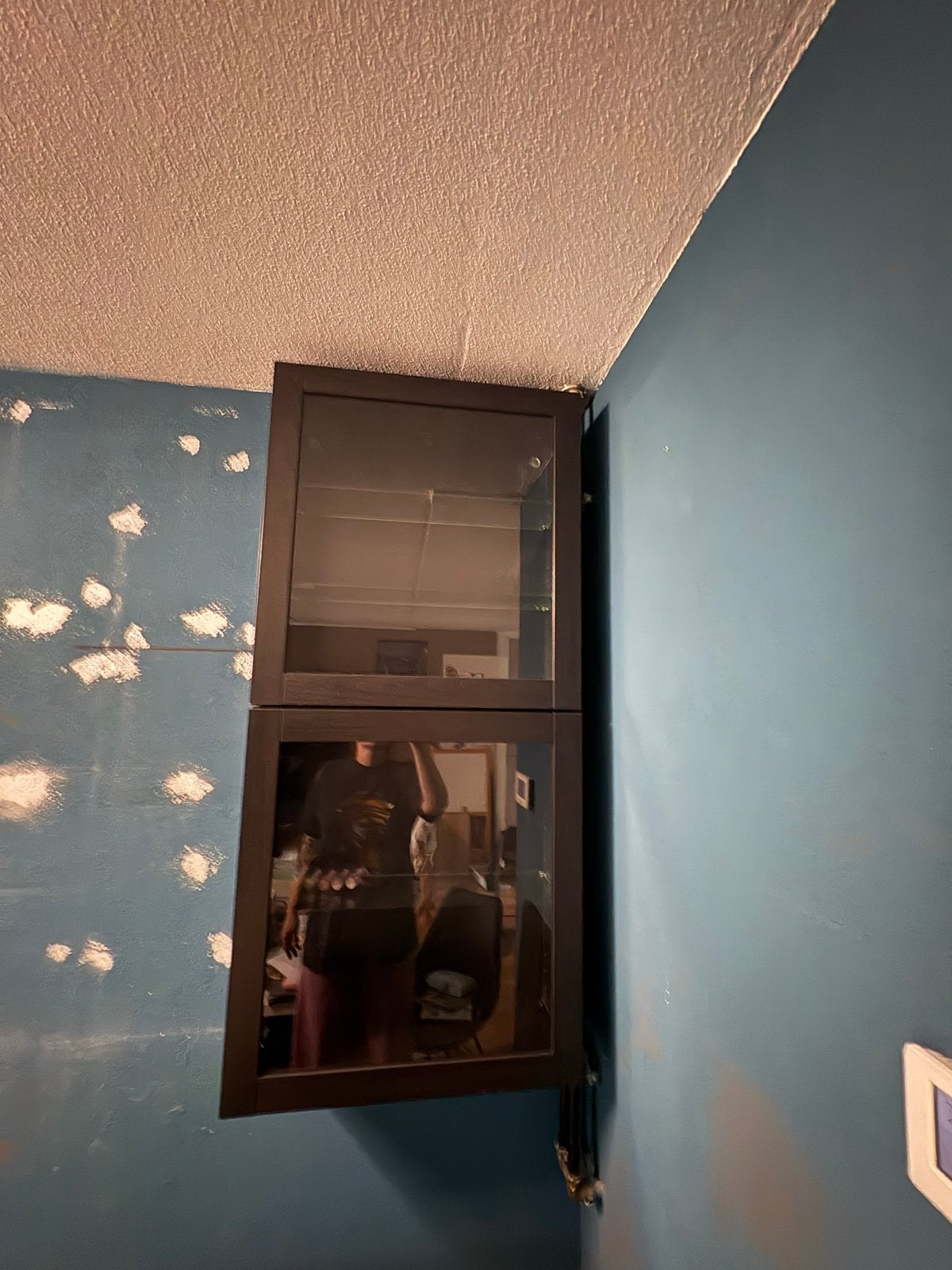 IKEA Besta vitrinekast met glazen planken, Ophalen, Gebruikt, 100 tot 150 cm, 50 tot 100 cm