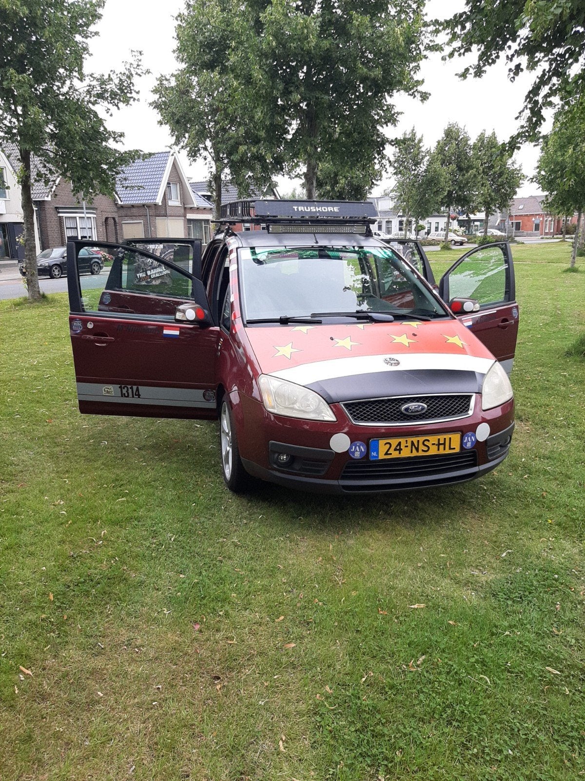 Ford C Max 1.8 chia aangeboden 138985 km nap, Particulier, Te koop