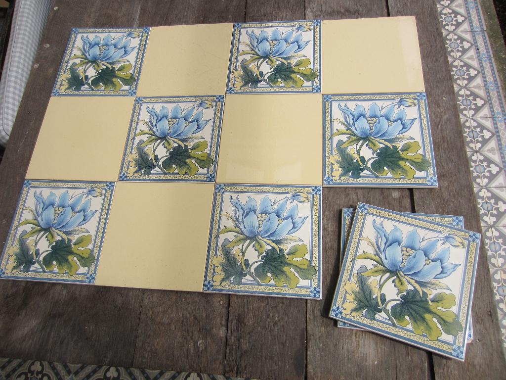 16 stuks Engelse wandtegels met prachtige bloem 15x15cm, Antiek en Kunst, Ophalen