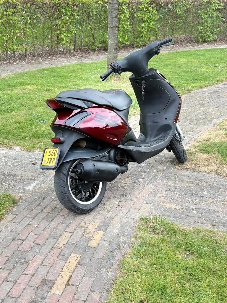 Piaggio Zip 172cc Gereviseerd - Nieuwstaat!, Ophalen, Zo goed als nieuw