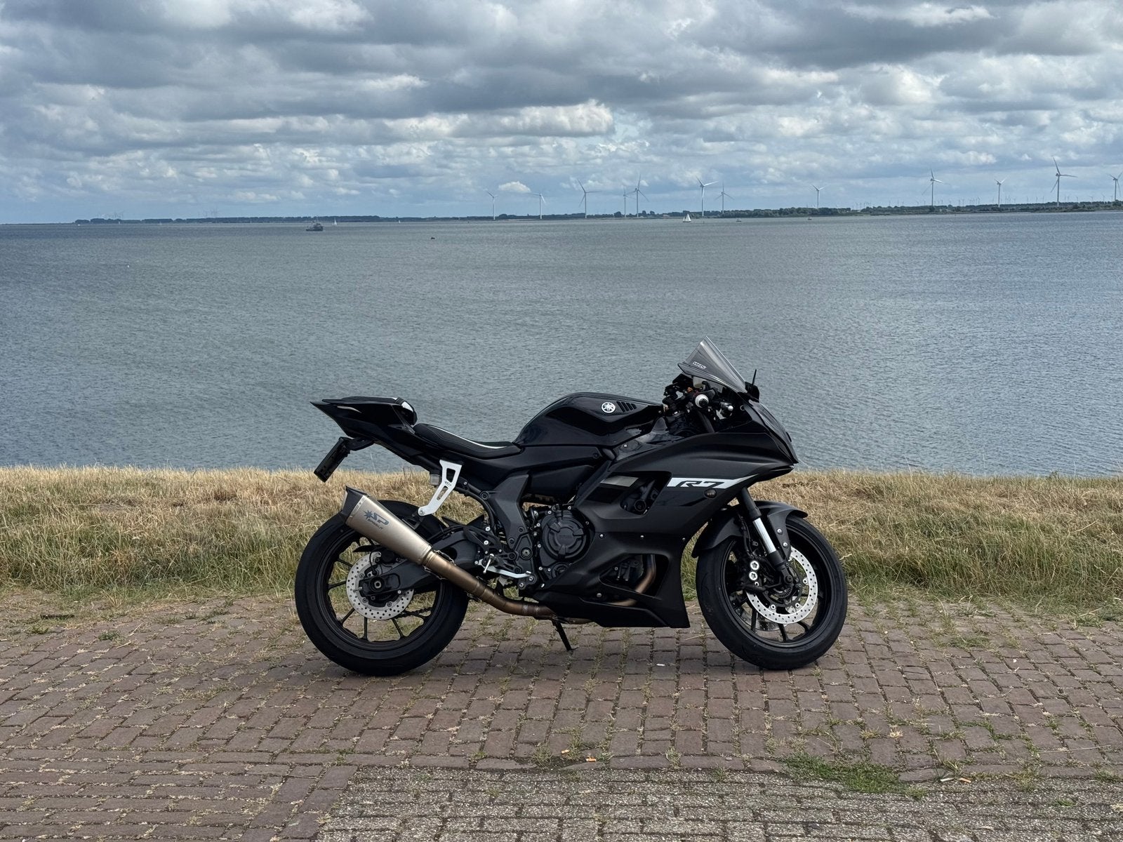 Yamaha YZF-R7, Motoren, Particulier
