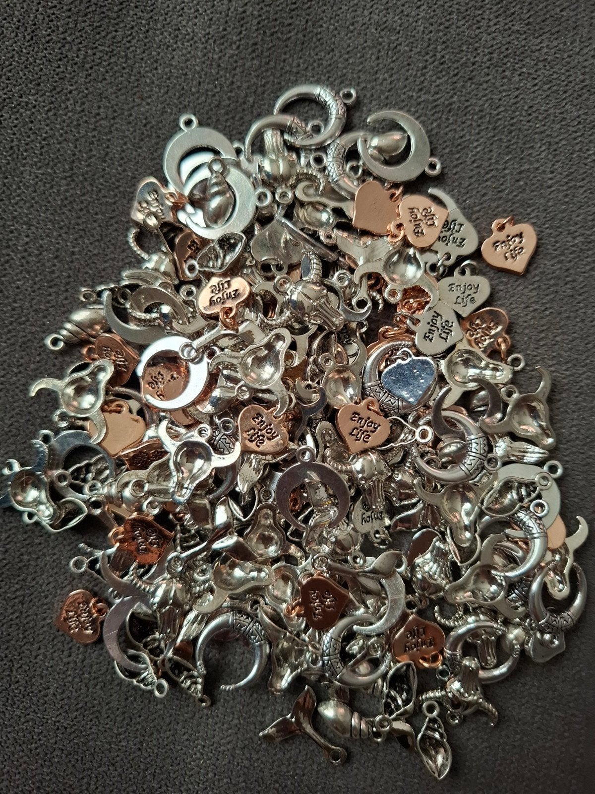 200 stuks bedels partij mix veel metaal zilver rosé, Overige merken, Overige materialen, -, -