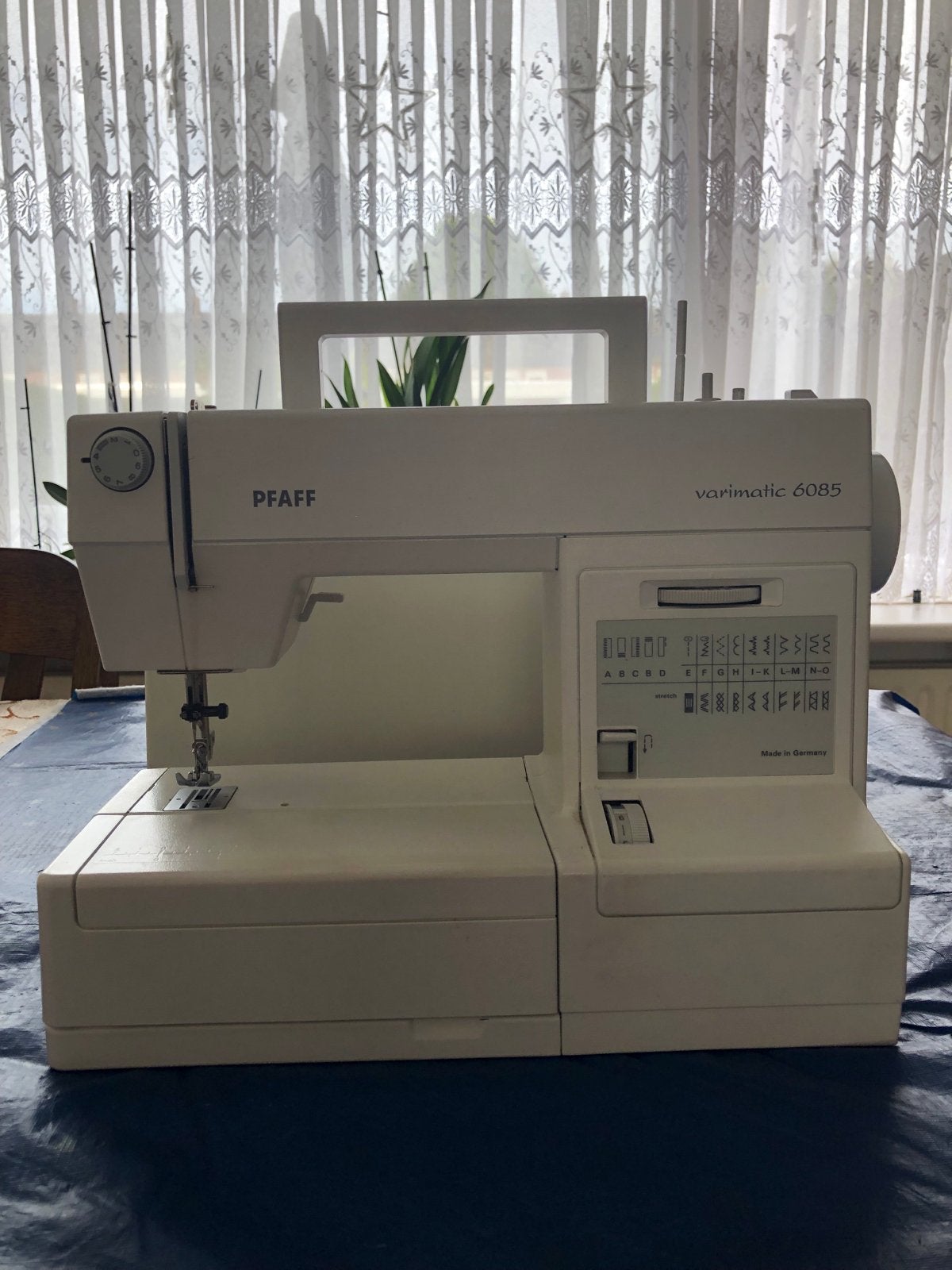 Pfaff Varimatic 6085 naaimachine - Zo goed als nieuw, Ophalen, Gebruikt, Naaimachine, Pfaff