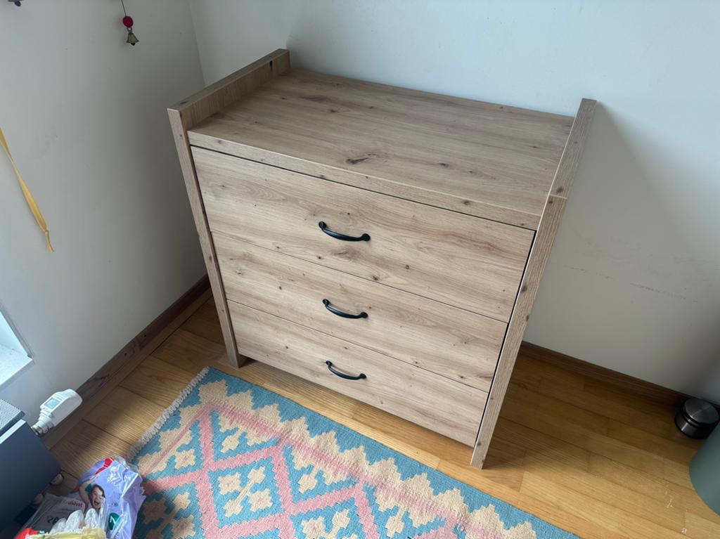 Commode met lades, Kinderen en Baby's, Kinderkamer | Commodes en Kasten, Zo goed als nieuw, 75 tot 100 cm, Commode, Ophalen
