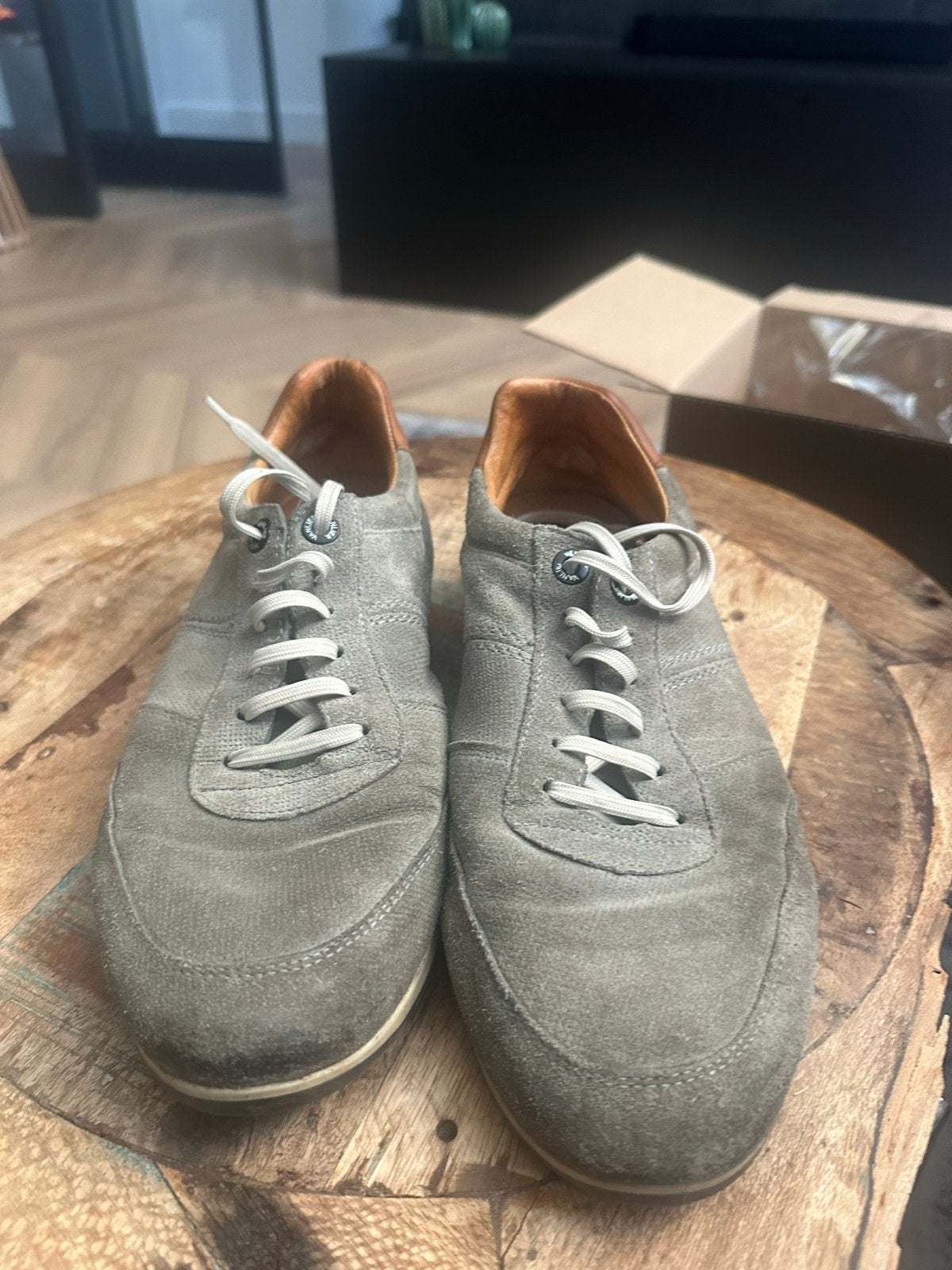Van Lier suède sneakers - Maat 42, Ophalen of Verzenden, Gedragen, Overige kleuren, Sneakers of Gympen