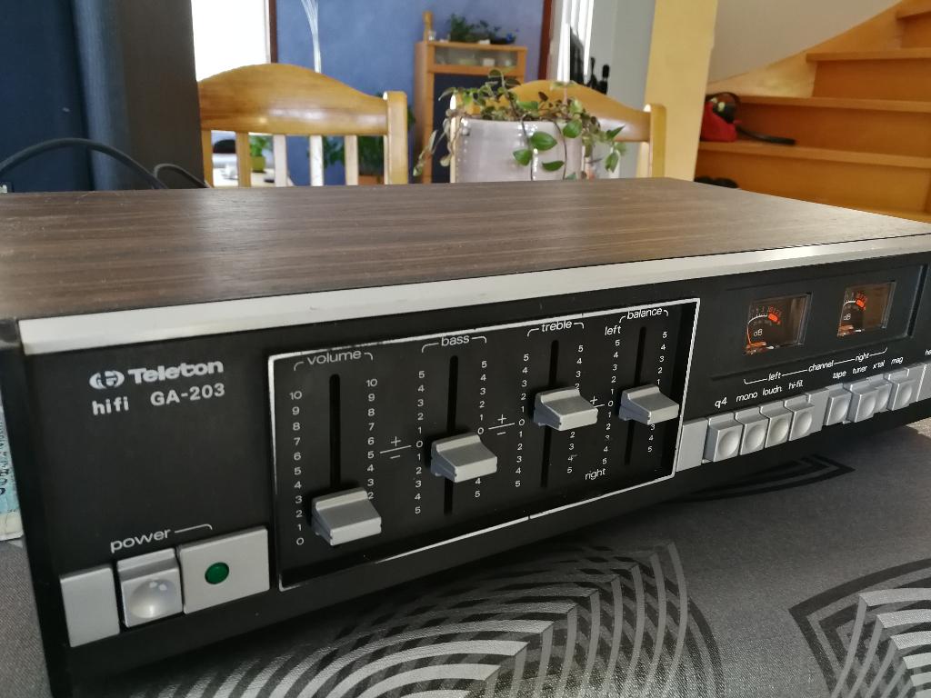 Teleton GA203, Overige merken, Gebruikt, Ophalen of Verzenden, Minder dan 60 watt