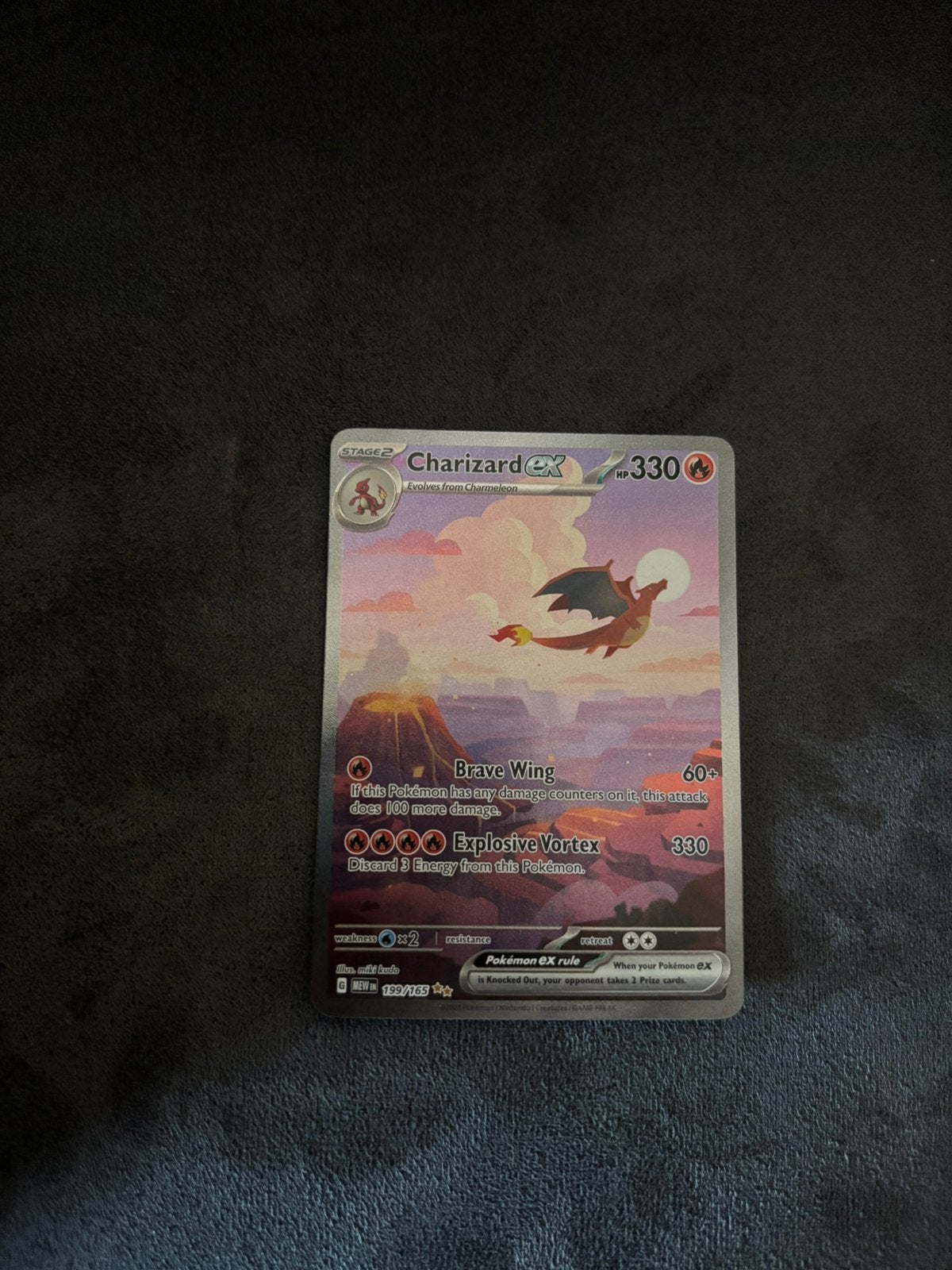 Charizard 199 van de 151 serie, Ophalen of Verzenden, Zo goed als nieuw, Losse kaart, Foil