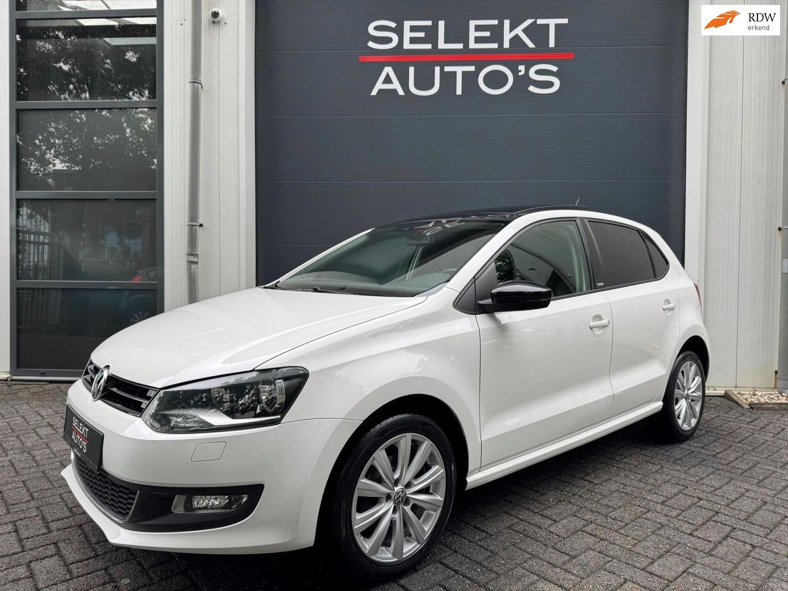 Volkswagen Polo 1.4-16V Style Panoramadak/Climate/Cruise/Car, Voorwielaandrijving, Dealer onderhouden, 86 pk, Gebruikt