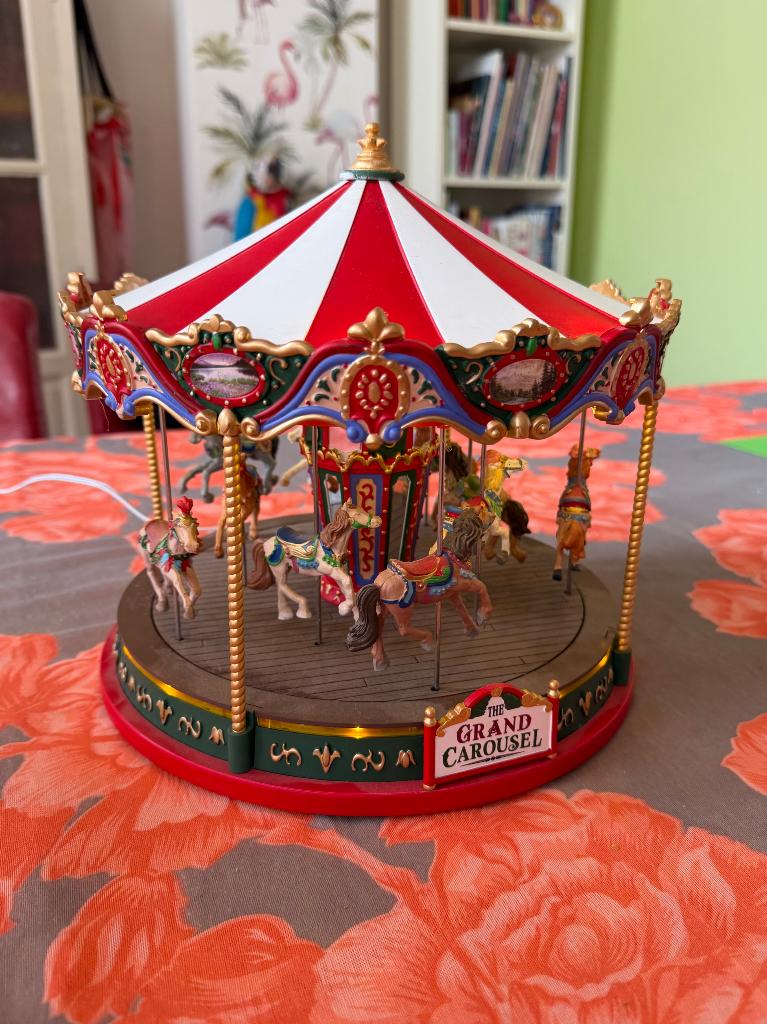 Grand Carousel van Lemax, Diversen, Kerst, Zo goed als nieuw, Ophalen