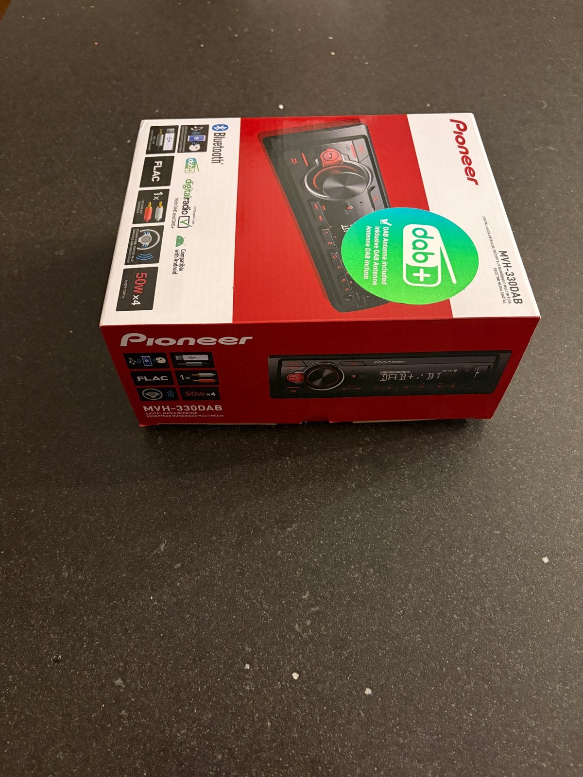 Pioneer MVH-330DAB Autoradio met DAB+ en Bluetooth, Ophalen of Verzenden, Zo goed als nieuw
