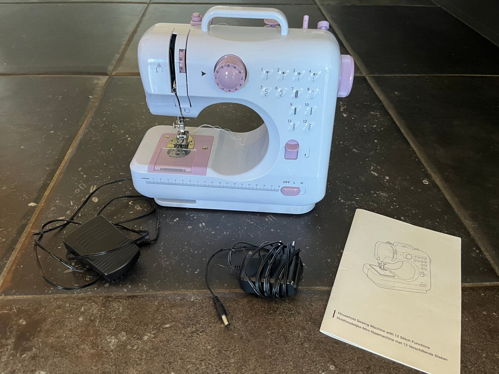 Kinder naaimachine, Ophalen, Zo goed als nieuw, Naaimachine, Overige merken
