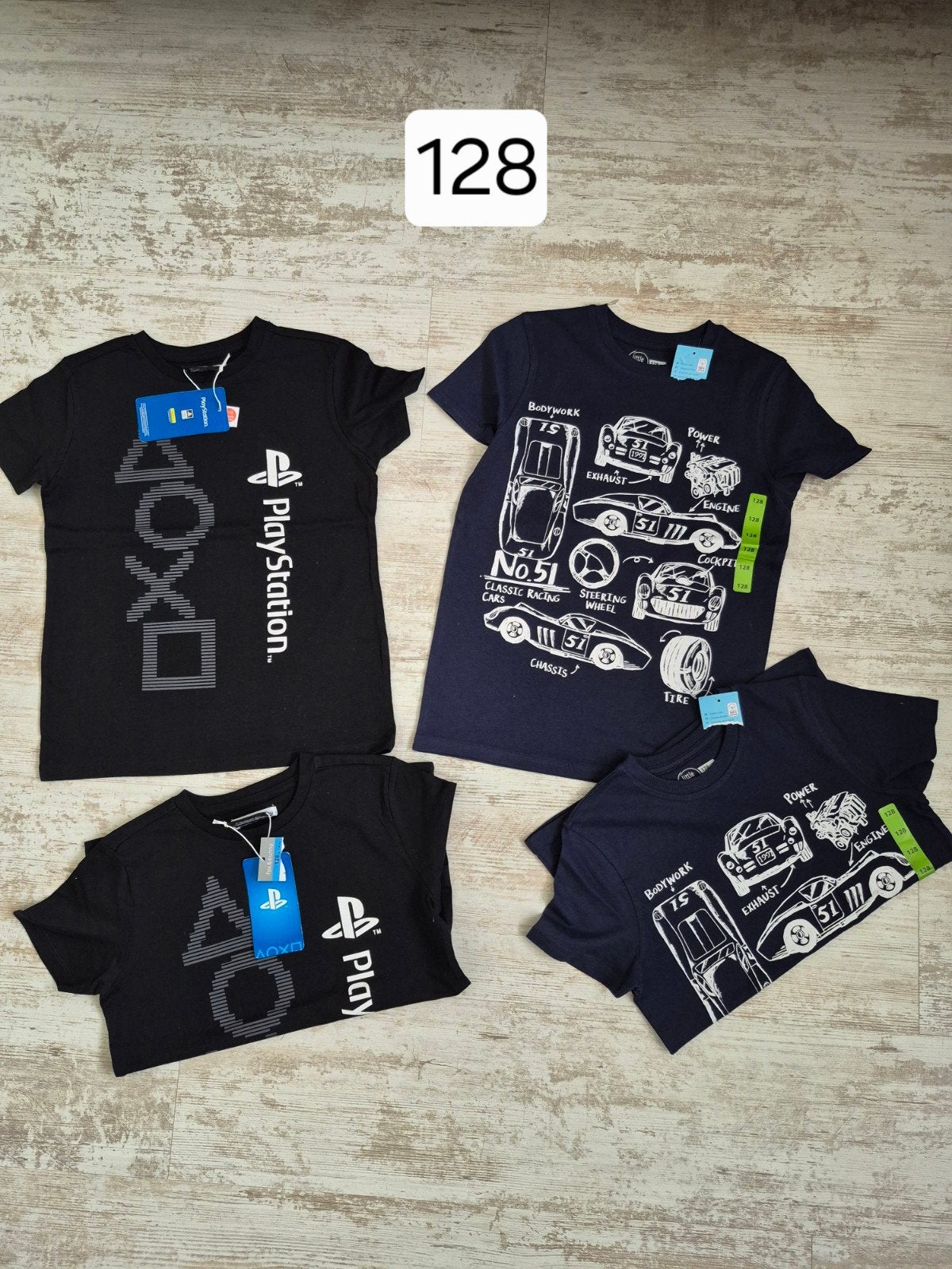 nieuwe Tshirts mt 128 (tweeling), Ophalen of Verzenden, Nieuw, Jongen, Shirt of Longsleeve