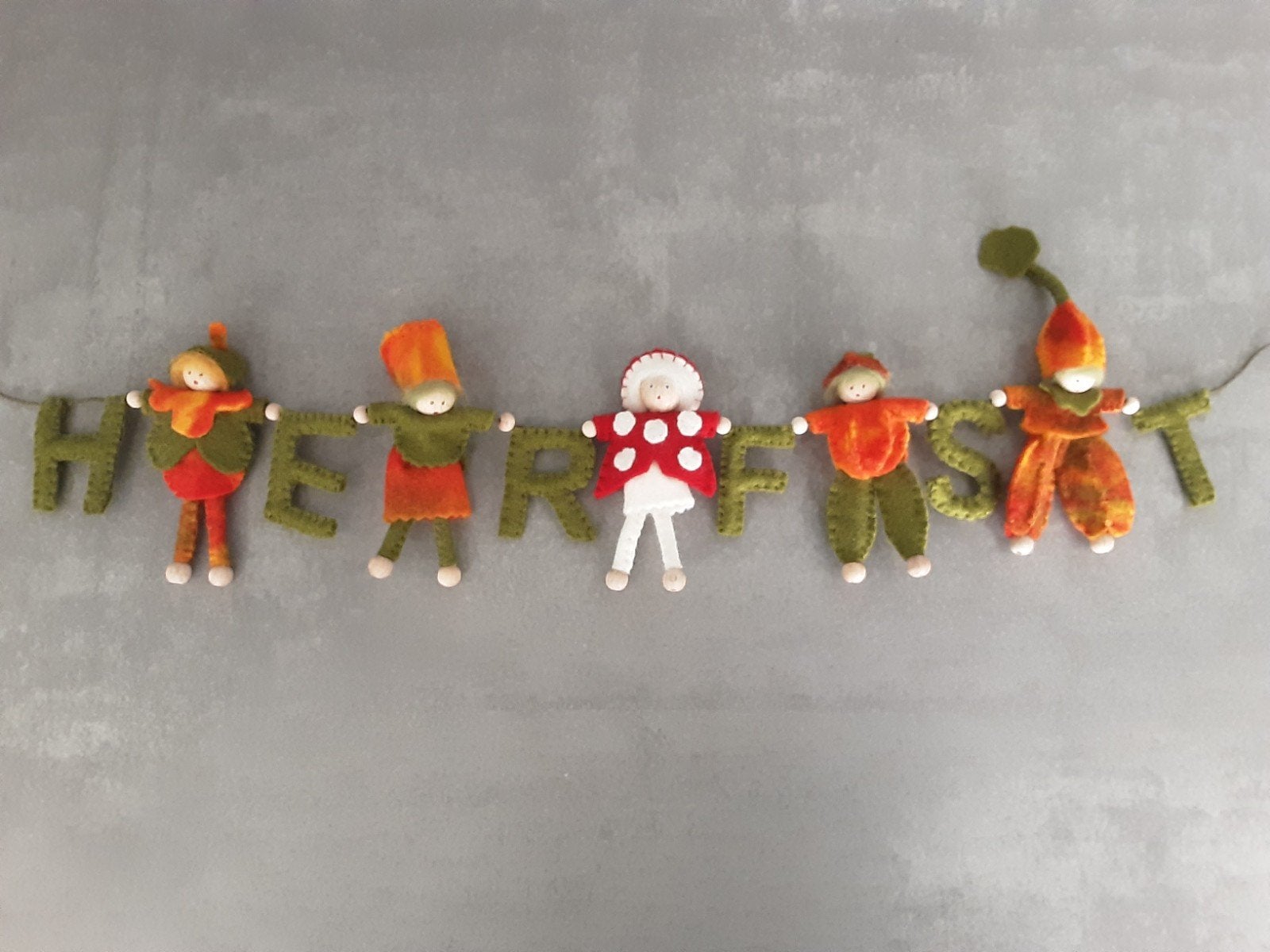 Herfstslinger, Ophalen of Verzenden, Nieuw, Figuurtje(s)