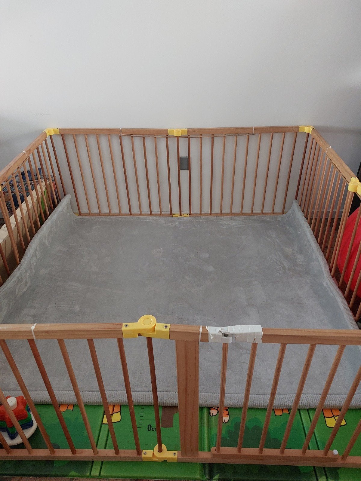 Kiduku houten grondbox (puppyren) - vierkant (175x175 cm), Ophalen, Gebruikt, Vierkant