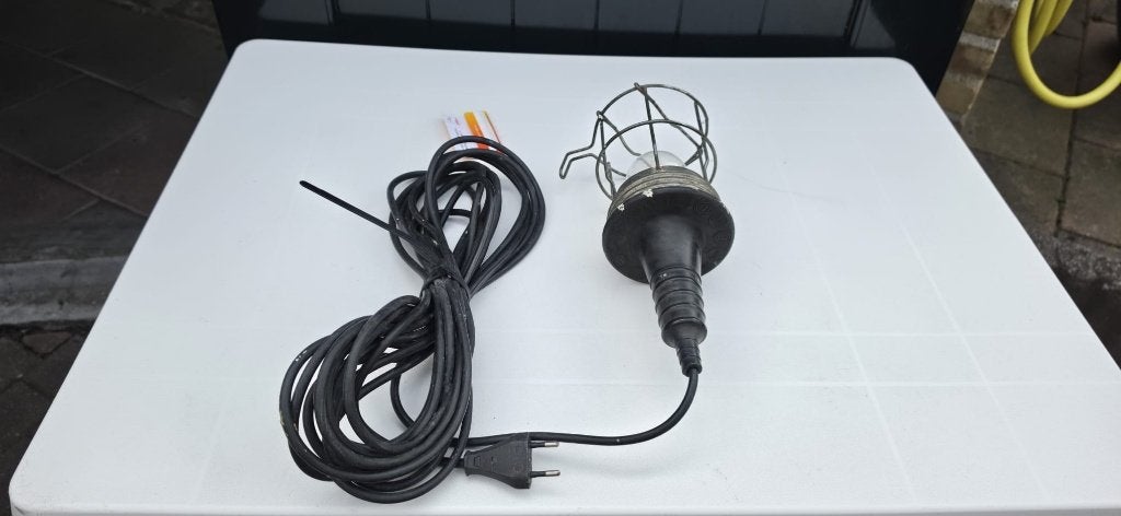 Looplamp met beschermkorf, Ophalen of Verzenden, Gebruikt, Minder dan 50 watt