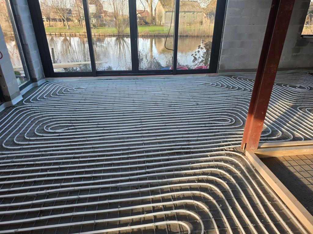 Foto 15 van Vloerverwarming nieuw bouw maar ook bestaand