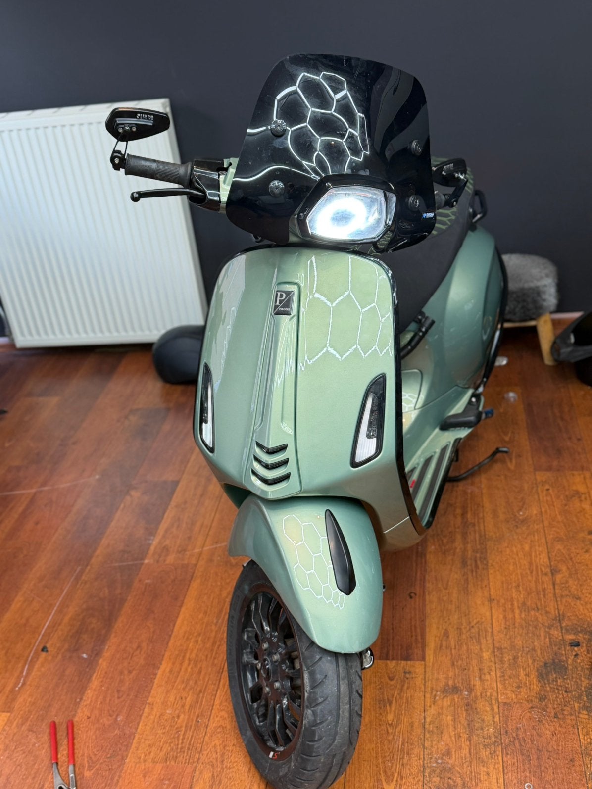 Vespa Sprint Custom, Fietsen en Brommers, Ophalen, Zo goed als nieuw