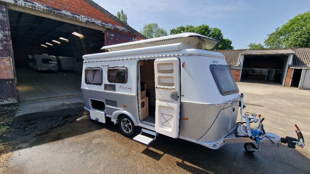 Eriba Touring Troll 530 60 years edition 2019, Caravans en Kamperen, Caravans, Standaardzit, Ringverwarming, Dwarsbed, Particulier