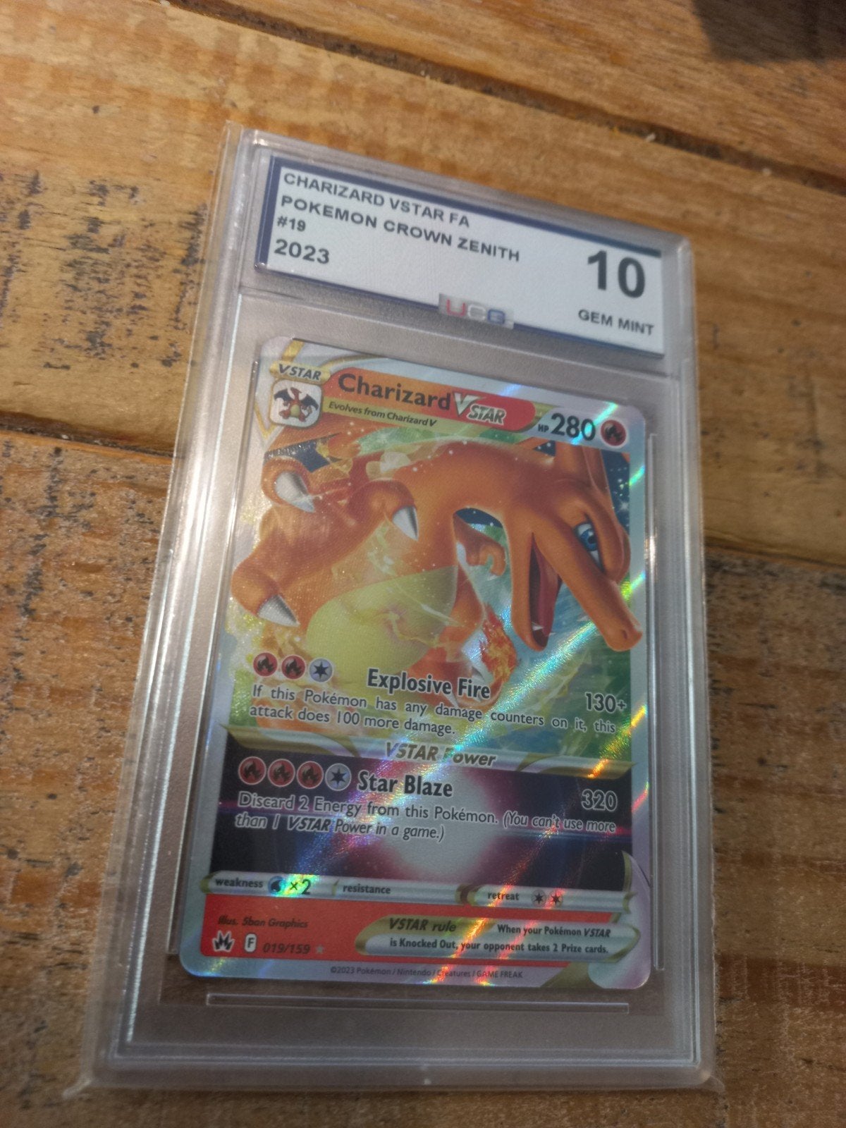 Charizard vstar grade 10, Ophalen of Verzenden, Zo goed als nieuw, Losse kaart, Foil