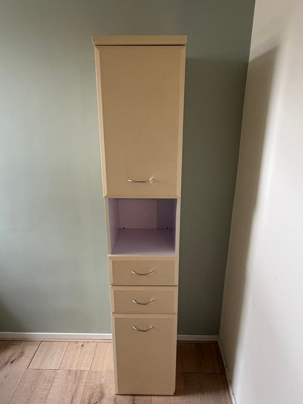 GRATIS smalle kast met lades, Ophalen, Minder dan 50 cm, Zo goed als nieuw, Met lade(s)