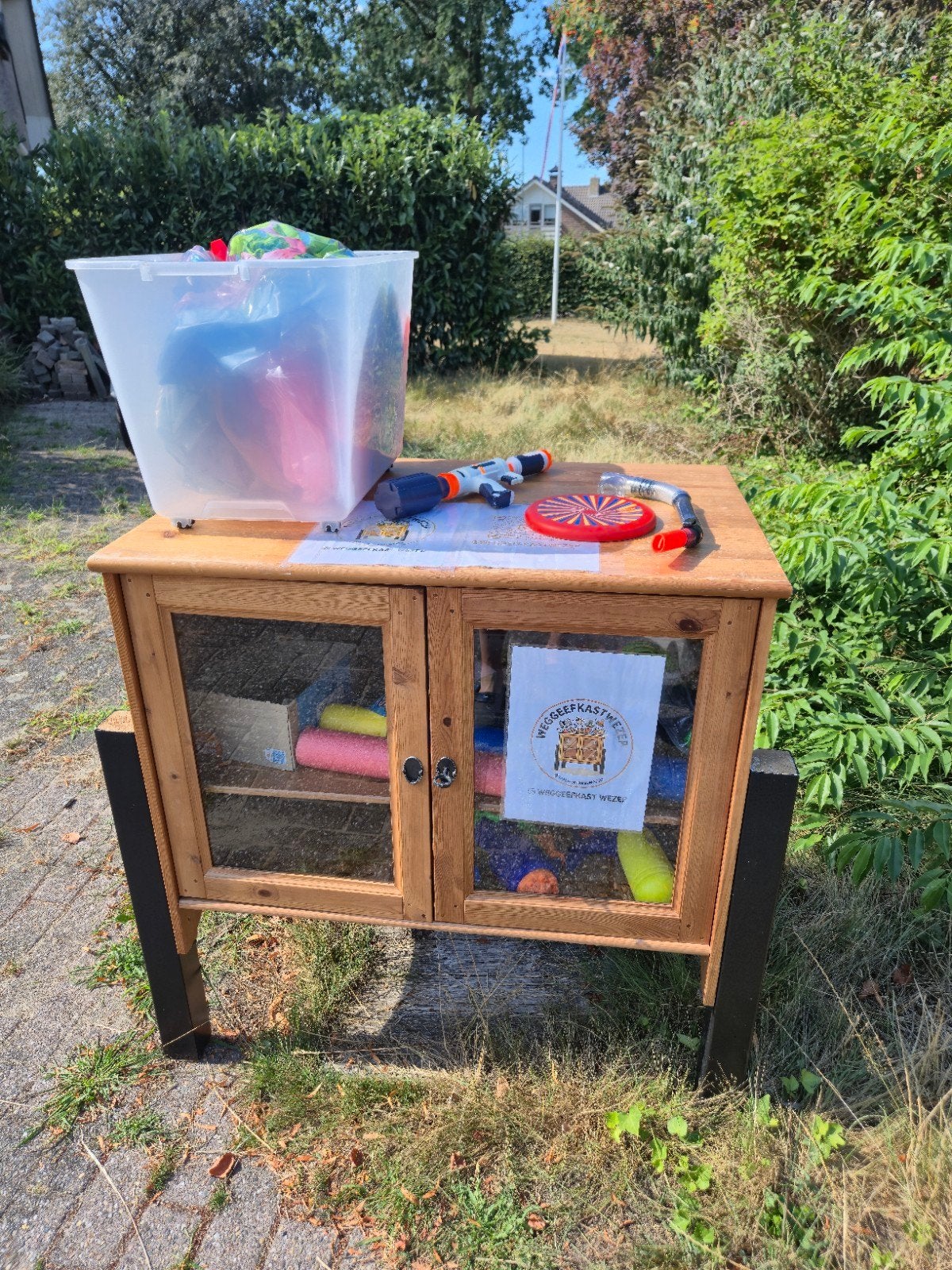 gratis speelgoed etc / weggeefkastWezep, Ophalen
