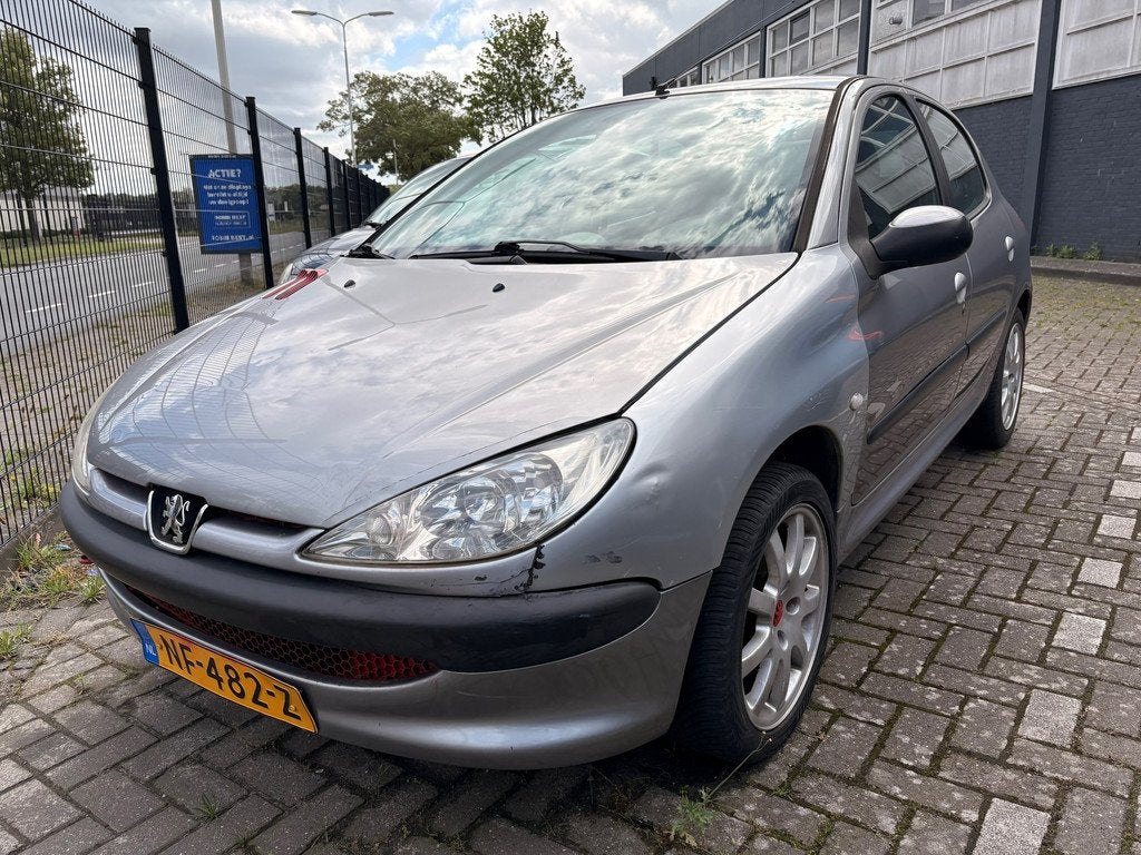 Peugeot 206 1.1 XR, Auto's, Peugeot, Bedrijf, Te koop, ABS, Airbags, Centrale vergrendeling, Metallic lak, Startonderbreker, Benzine