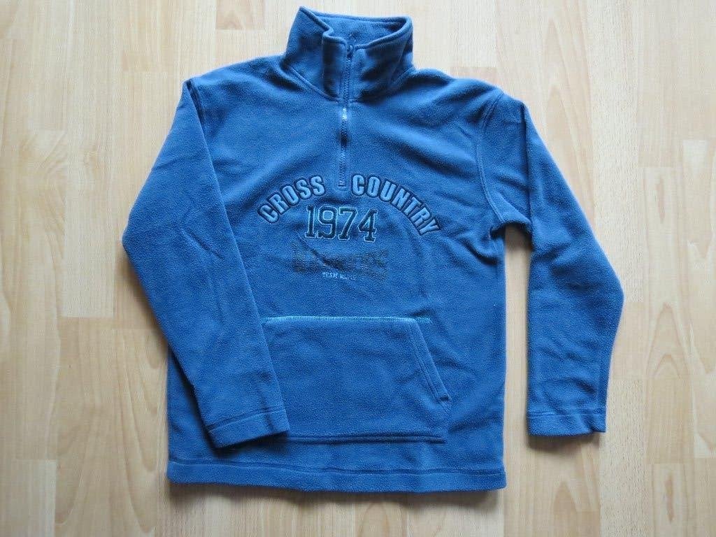 Lekker warme fleecetrui van Manguun maat 134, Kinderen en Baby's, Kinderkleding | Maat 134, Gebruikt, Jongen, Trui of Vest, Ophalen of Verzenden