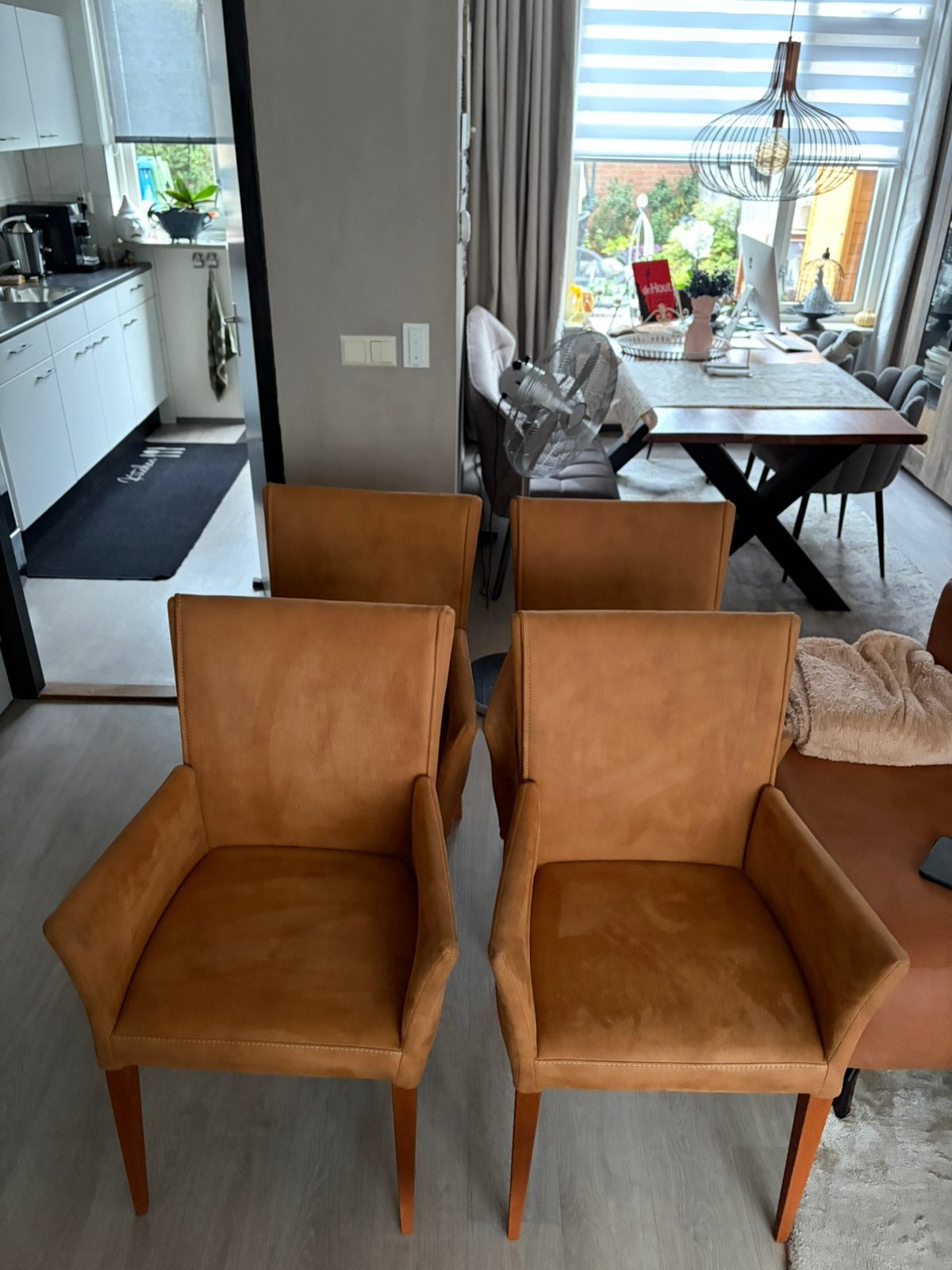 4 mooie stoelen micro vezel stof met leuning, Ophalen, Zo goed als nieuw, Stof