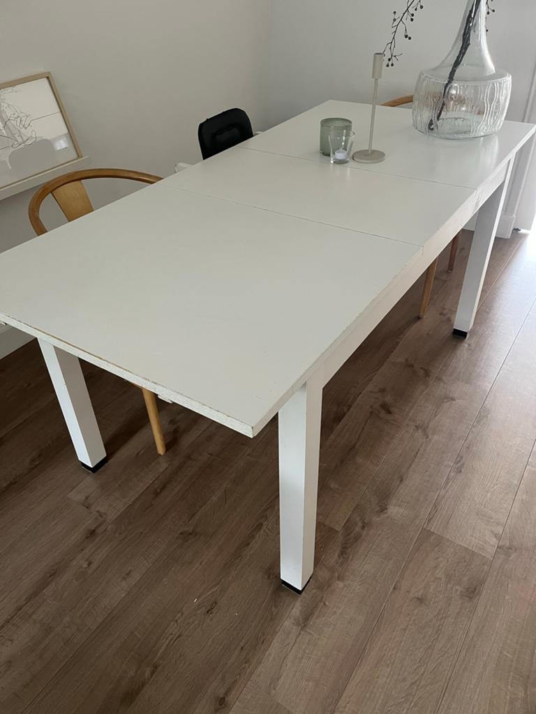 Witte IKEA Bjursta tafel, 3 cm verhoogd, uitschuifbaar, Ophalen, Gebruikt, 100 tot 150 cm, 50 tot 100 cm