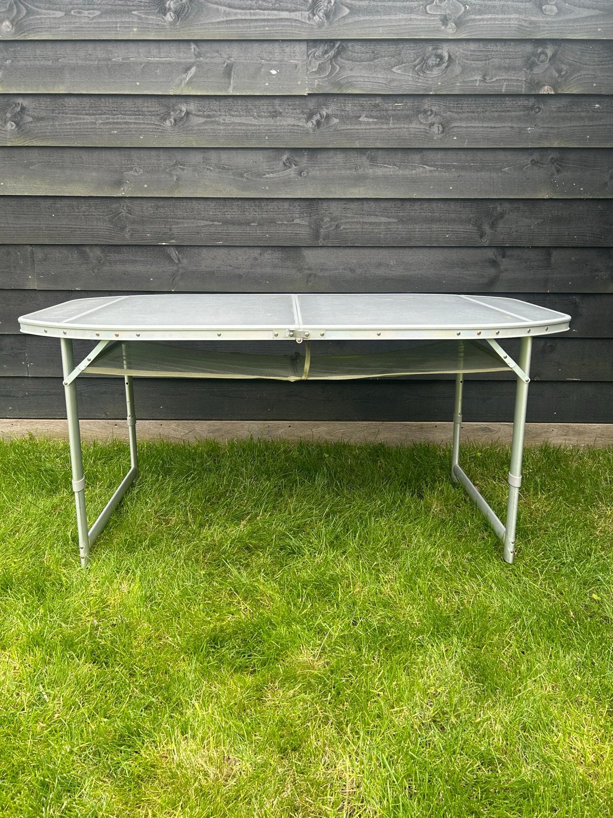 Opvouwbare travellers campingtafel - Aluminium, Caravans en Kamperen, Ophalen, Zo goed als nieuw, Campingtafel