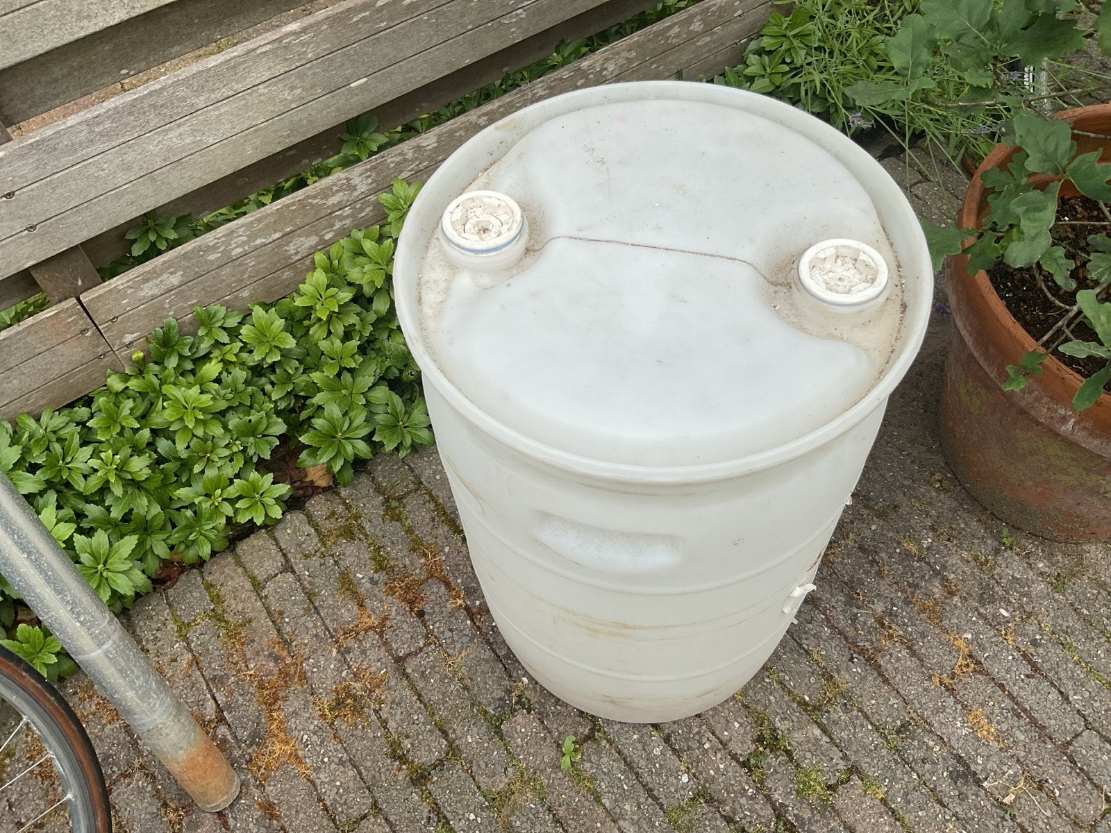 Grote kunststof regenton / watervat, Tuin en Terras, 150 liter of meer, Ophalen, Gebruikt, Kunststof