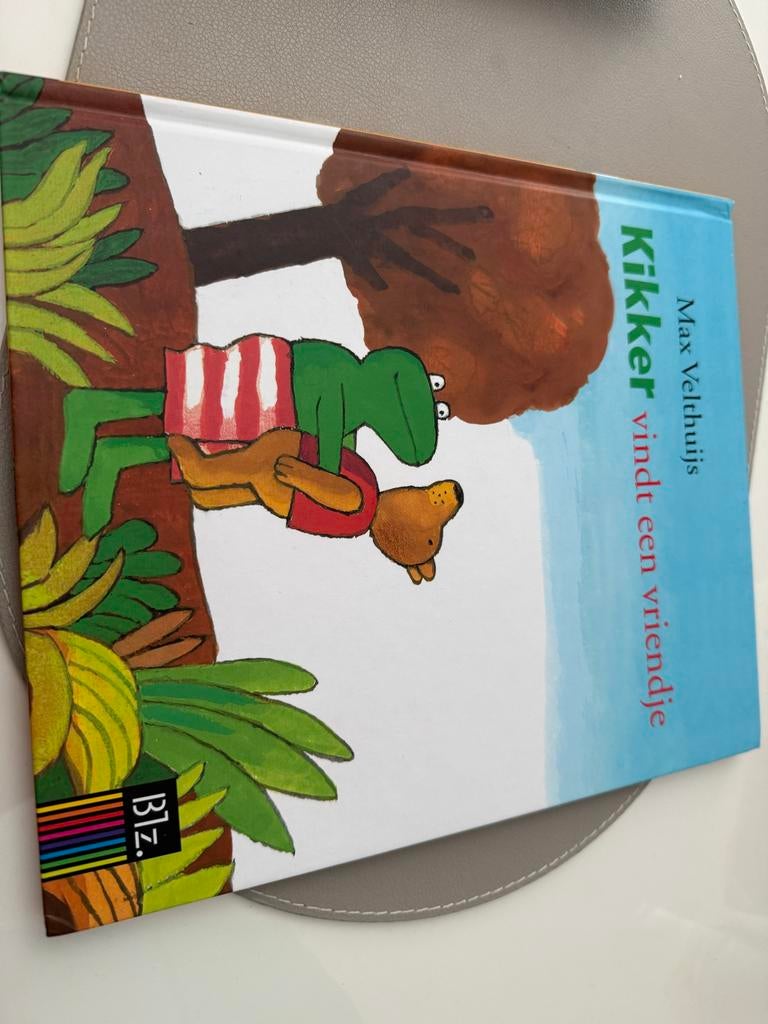 Kikker vindt een vriendje - Max Velthuijs, Boeken, Ophalen of Verzenden, Zo goed als nieuw