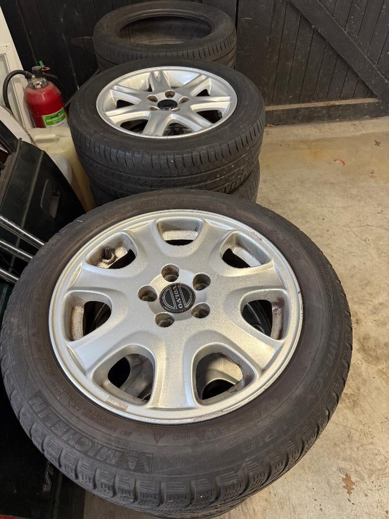 Volvo 8 velgen + 4 losse banden, Ophalen, Gebruikt, Velg(en), 16 inch