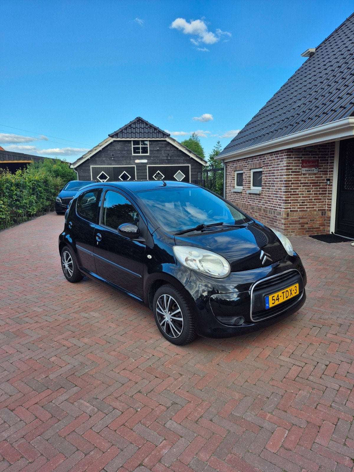 Citroën C1 1.0i 68PK 5D 2012 Zwart - Airco, Auto's, Voorwielaandrijving, Euro 5, Stof, 4 stoelen