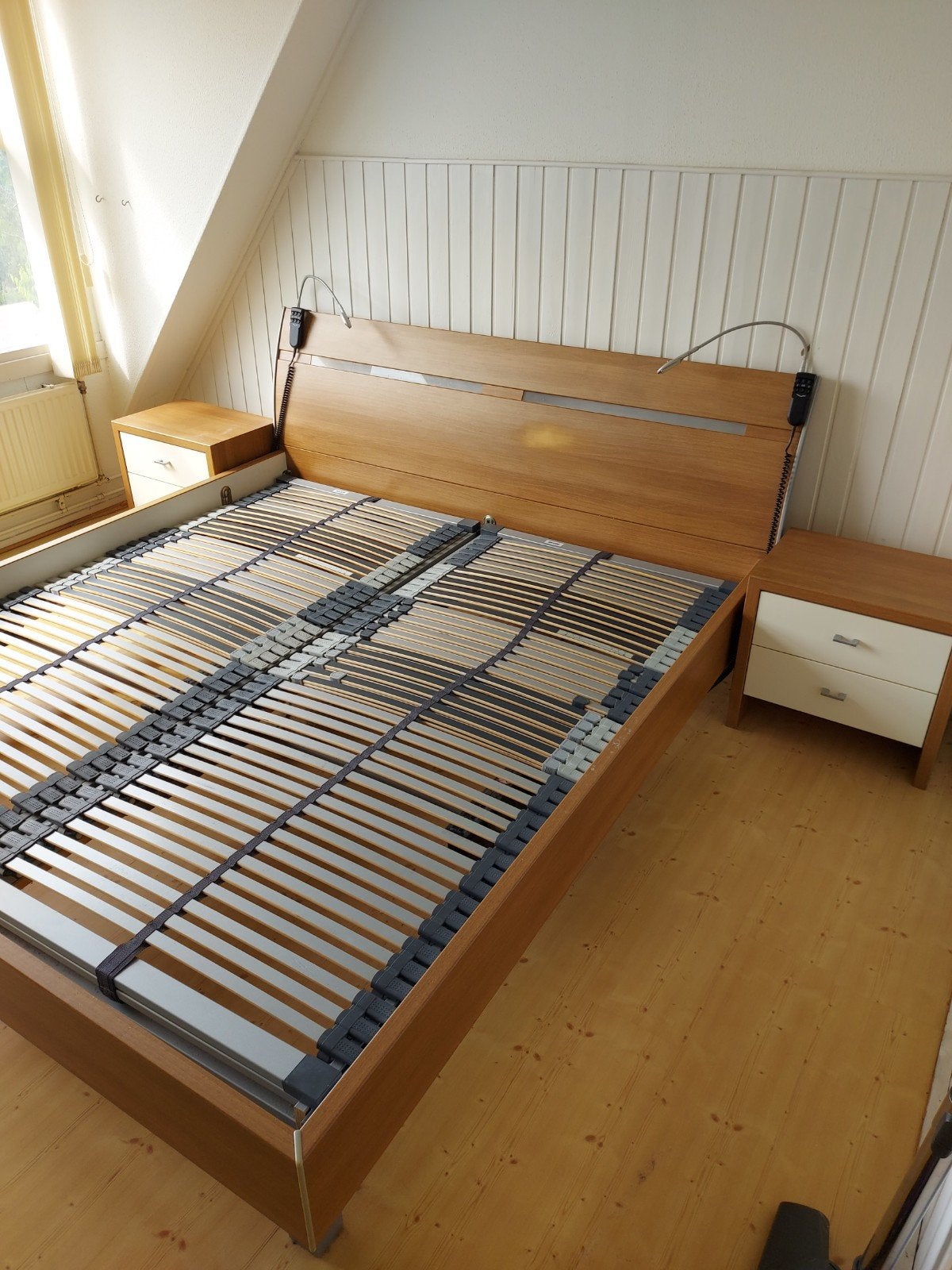 Auping elektrisch verstelbaar bed, Ophalen, Verstelbaar, 90 cm, Eenpersoons