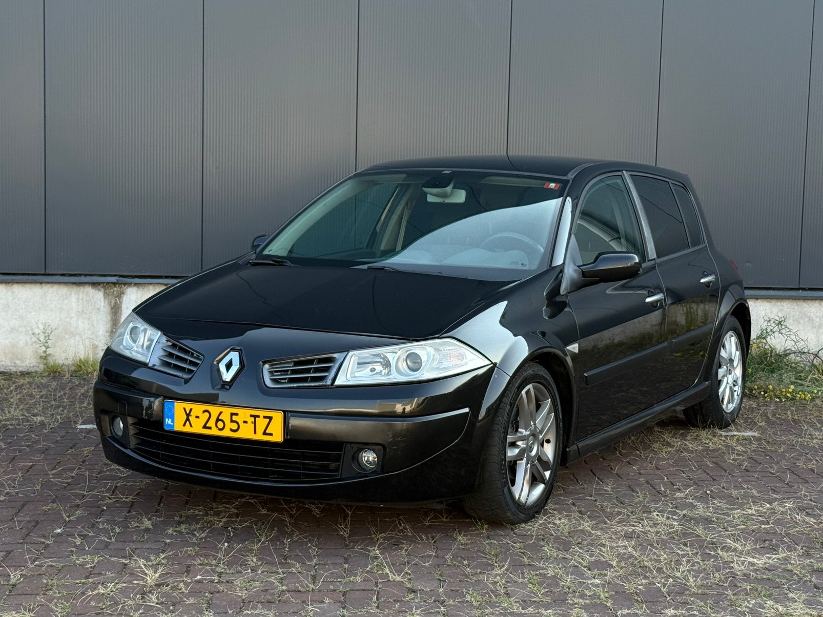 Renault Megane 2.0GT/Airco/Navi/Uniek/ 1Ste Eigenaar Export, Voorwielaandrijving, Stof, 1995 cc, 4 cilinders