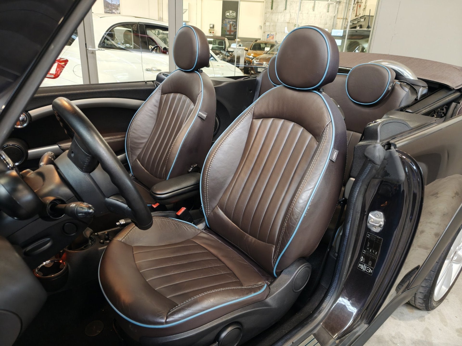 Mini Cabrio 1.6 Cooper Highgate NAP Leder Xenon, Auto's, Euro 5, Gebruikt, 4 cilinders, 4 stoelen