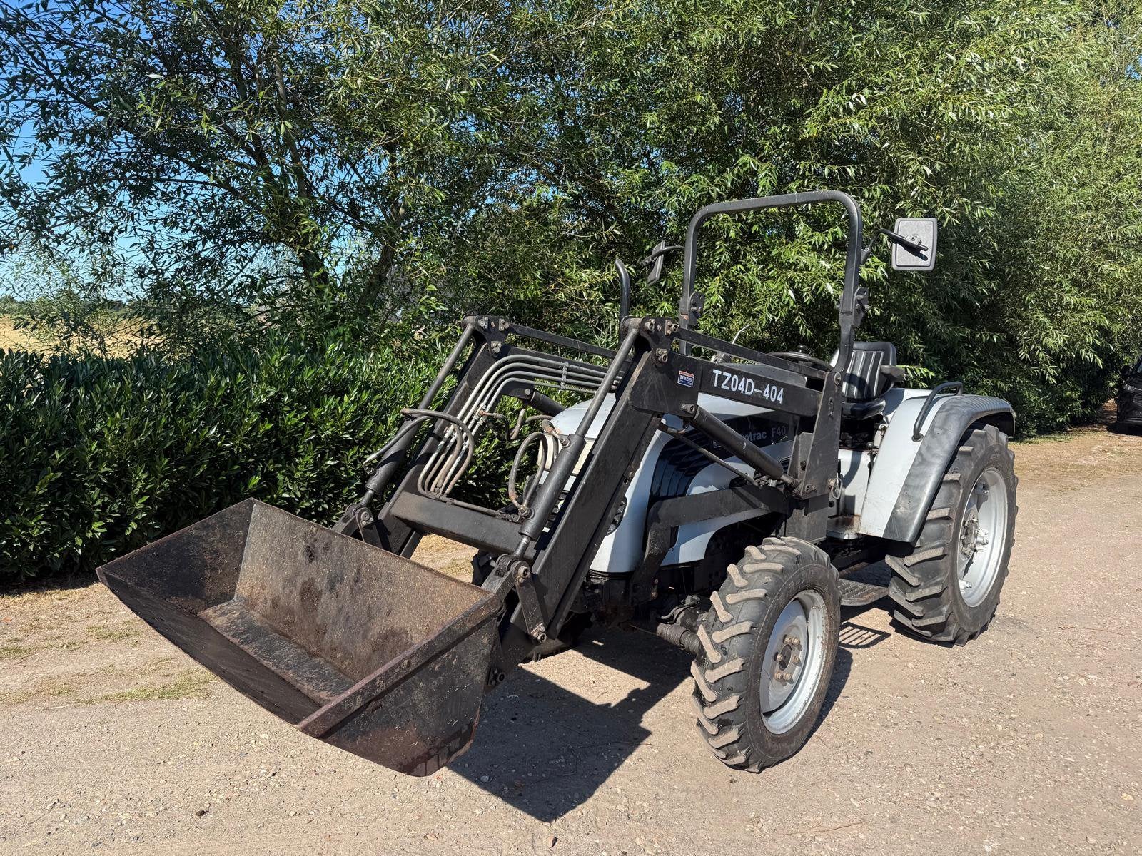 Eurotrac F40 Compacttractor (2007) met Voorlader – Topstaat, Ophalen