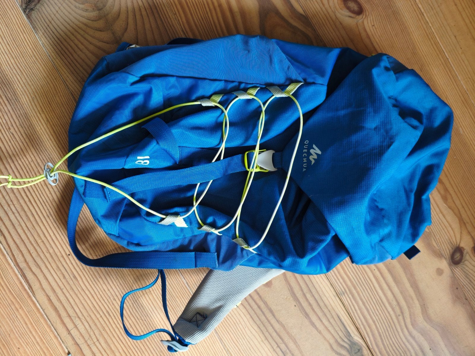 kinderrugzak wandelrugzak Quechua outdoor, Ophalen of Verzenden, Zo goed als nieuw, Overige merken, Trekking