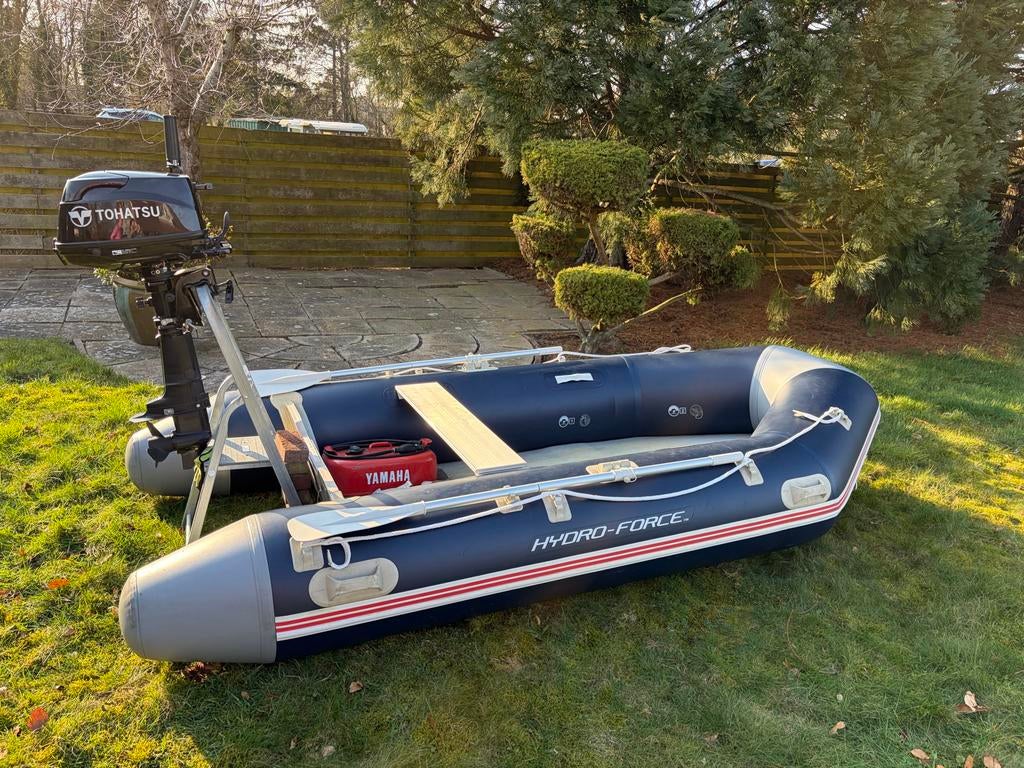 Opblaasboot Hydro-Force met Tohatsu 6 PK buitenboordmotor, Gebruikt, Hout, Benzine, Minder dan 70 pk