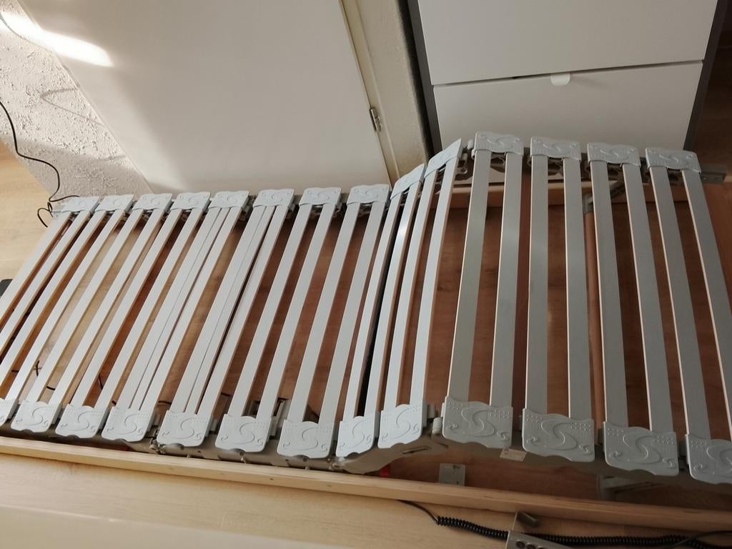 Elektrische lattenbodem 80x200, Ophalen, Zo goed als nieuw, Eenpersoons, 80 cm