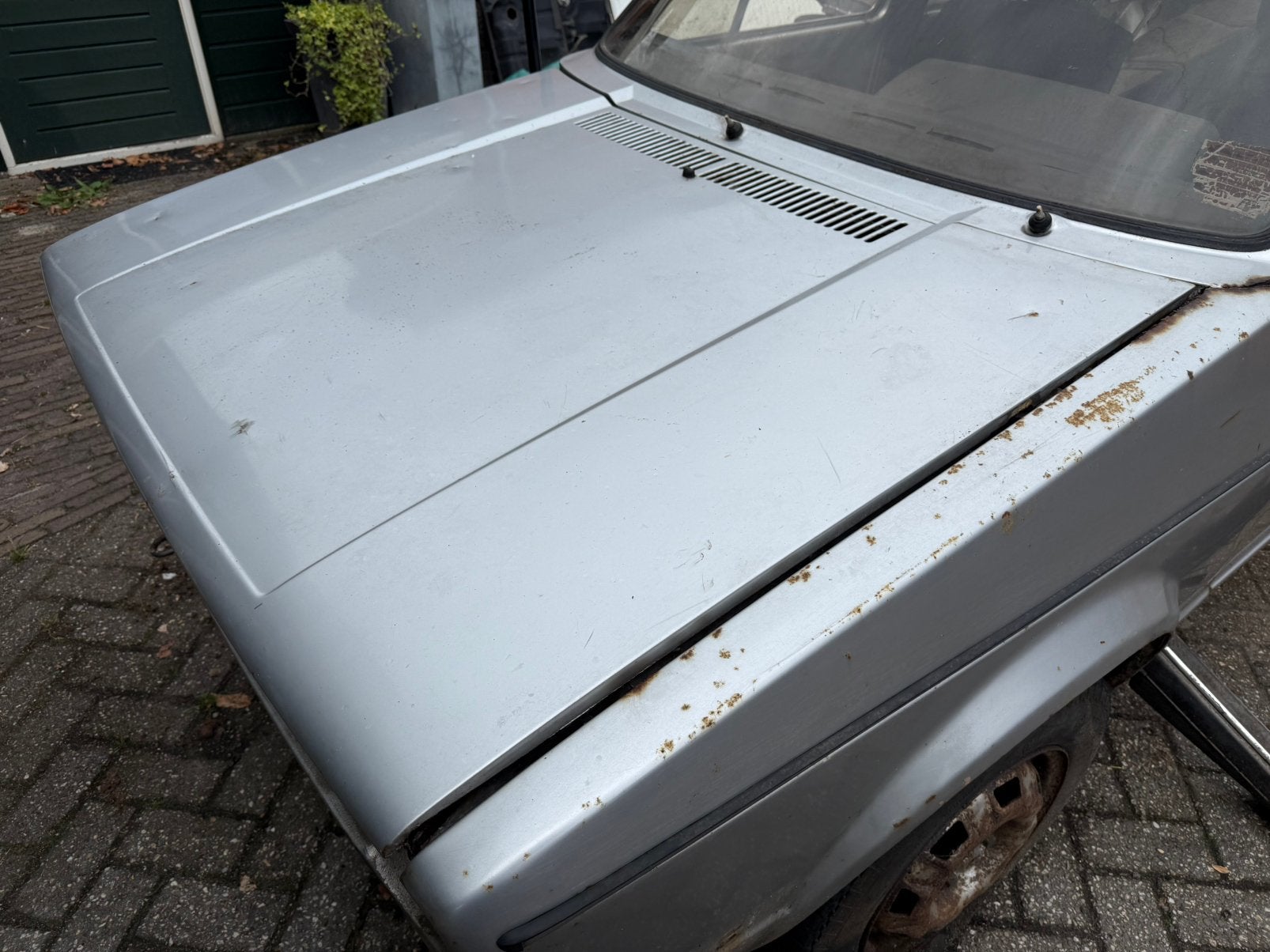 Motorkap Vw Golf 1 / Cabrio / Jetta en Caddy 1, Ophalen, Voor, Motorkap