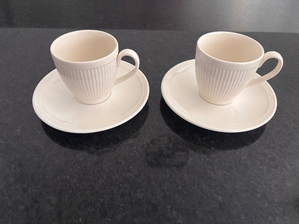 Wedgwood Windsor koffiekop 150 ml met schotel. Set., Ophalen of Verzenden, Zo goed als nieuw, Kop(pen) en/of Schotel(s), Wedgwood
