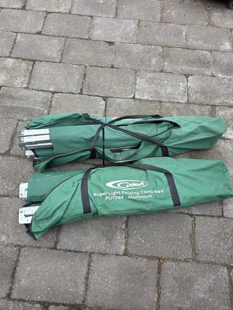 2x Gelert Super Light Vouwbed - Aluminium Campingbed, Caravans en Kamperen, Ophalen, Gebruikt, Overige