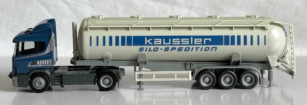 Herpa 144537:  Scania 124L 400 HL met Silo-oplegger Kaussler, Ophalen of Verzenden, Zo goed als nieuw, Bus of Vrachtwagen, Herpa