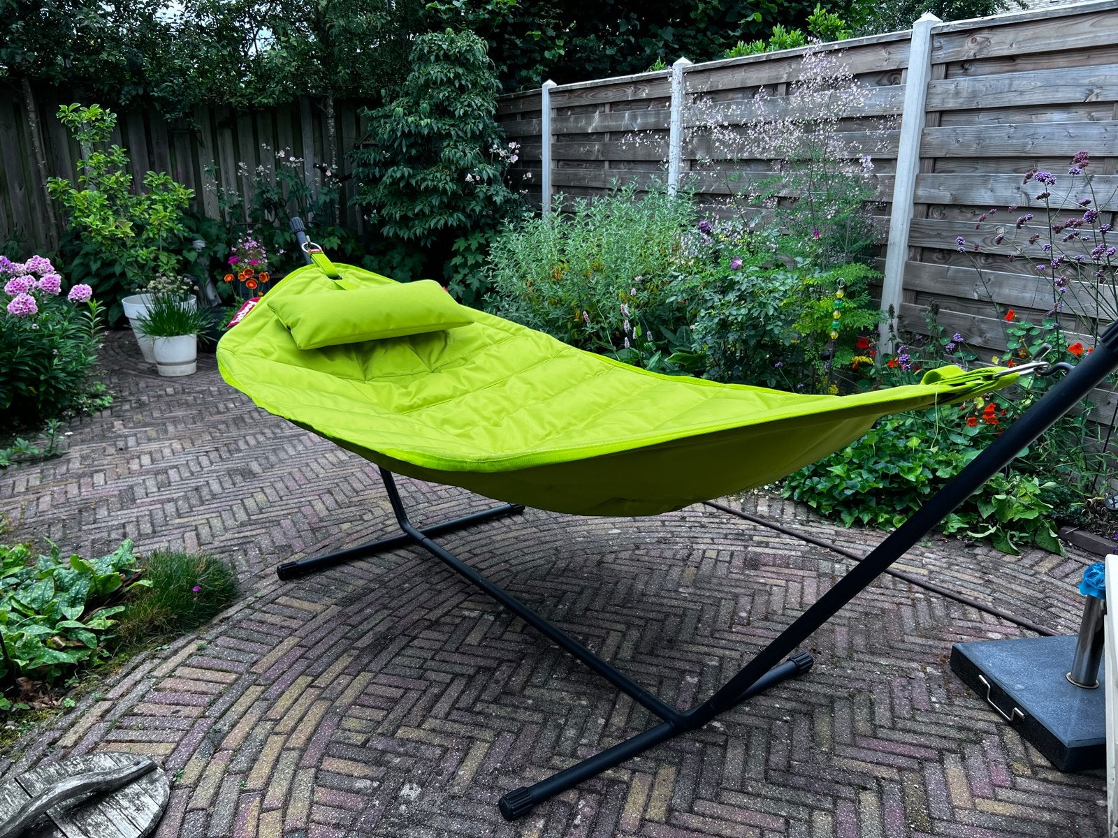 Fatboy Headdemock hangmat limegroen met standaard en hoes, Ophalen, Meerpersoons, Zo goed als nieuw, Met standaard